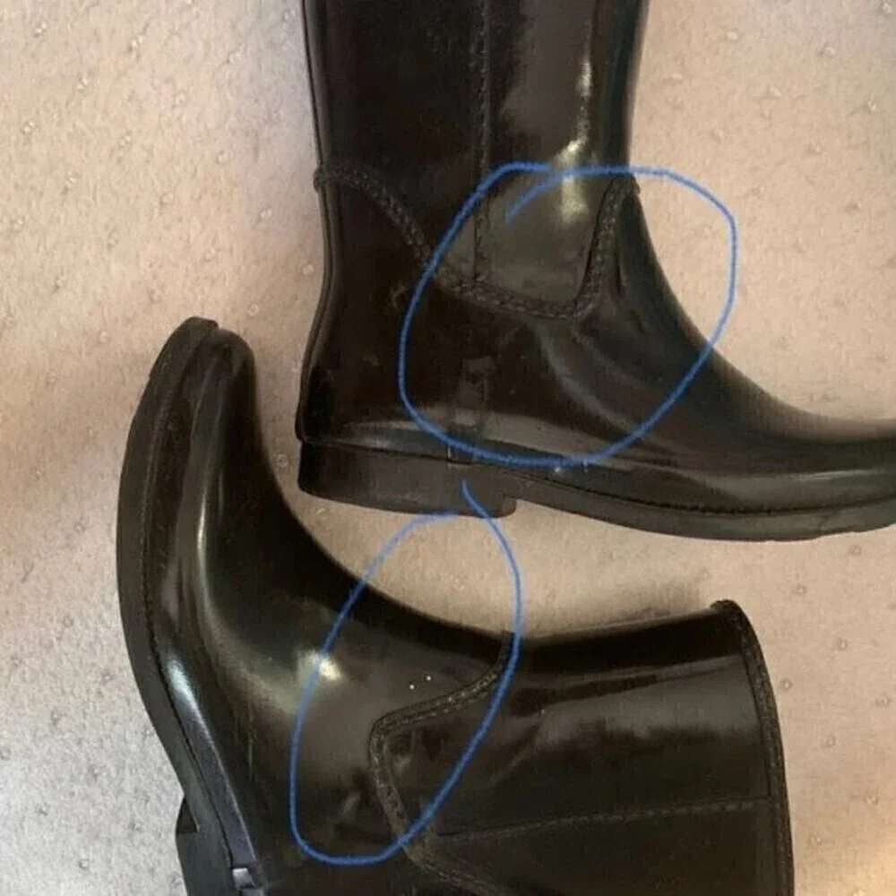 Michael Kors Glossy Shiny Rubber Rain Goulash Pull On Waterproof Short Boots
